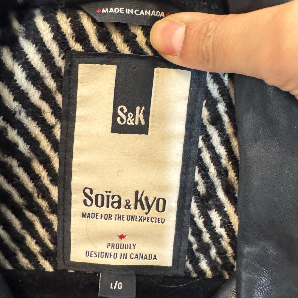 Soia & Kyo Wool Blend Jacket with Black Leather Sleeves Made in Canada Size L - Picture 6 of 7